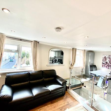 Modern Stylish Apartment At Brighton Station Extérieur photo